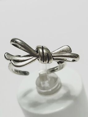 Bow Silver Ribbon Knot Ring size 7